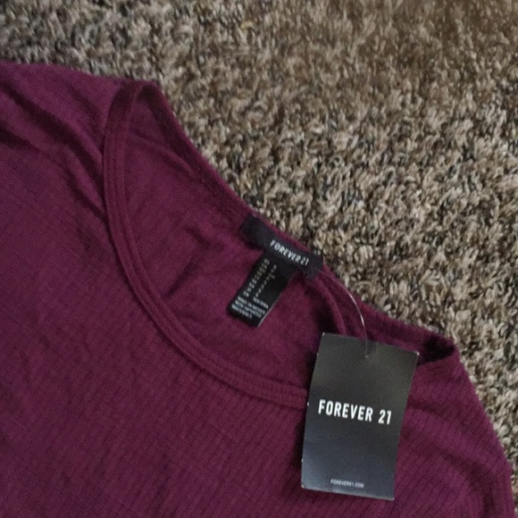 Forever 21 small tight cropped long sleeve shirt - Picture 3 of 3